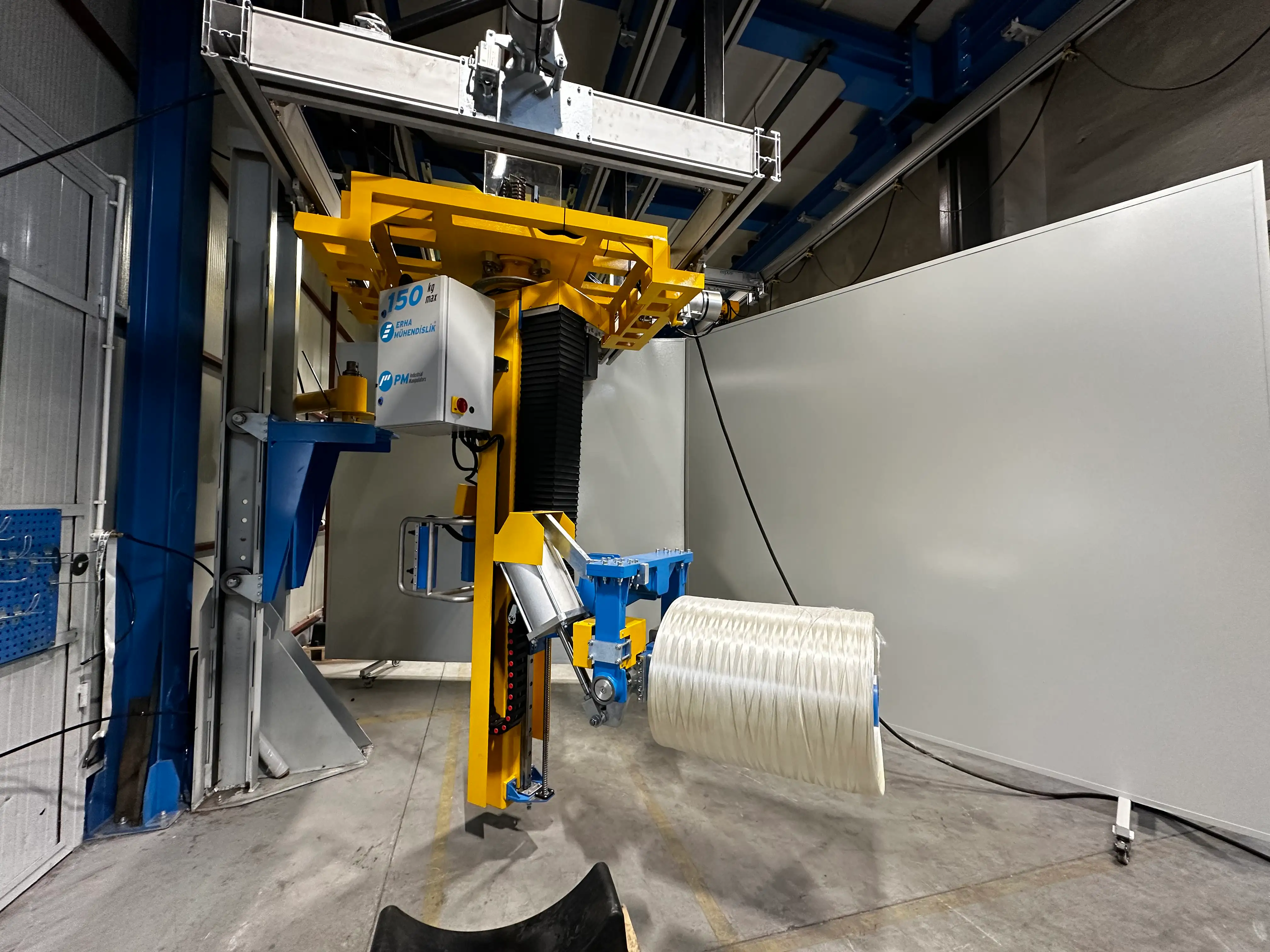 Reelmaster Reel and Roll Handling Manipulator